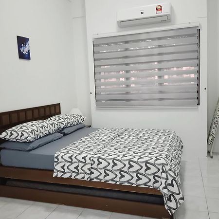 Yussal Homestay Simpang Ampat Semanggol Exterior foto