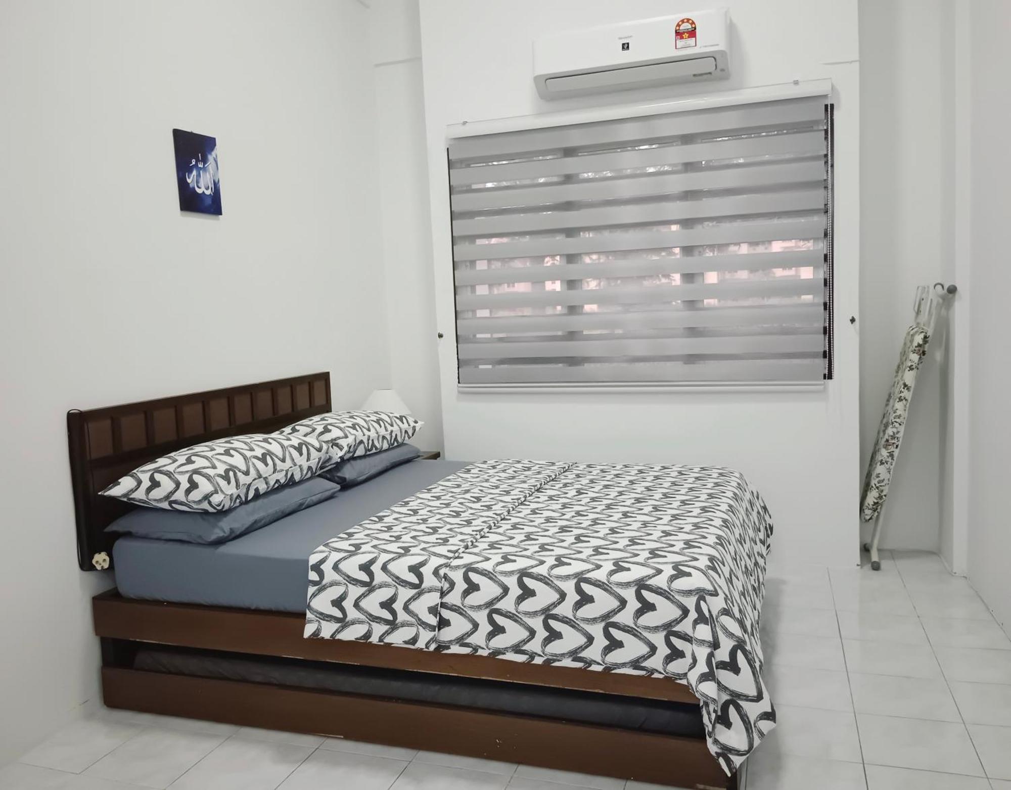 Yussal Homestay Simpang Ampat Semanggol Exterior foto